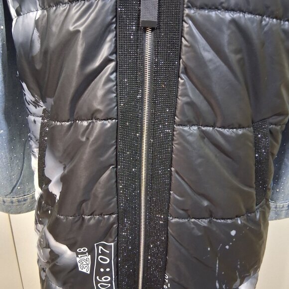 Black White Rose with Crystals Hooded Puffer Vest XL - Picture 6 of 14